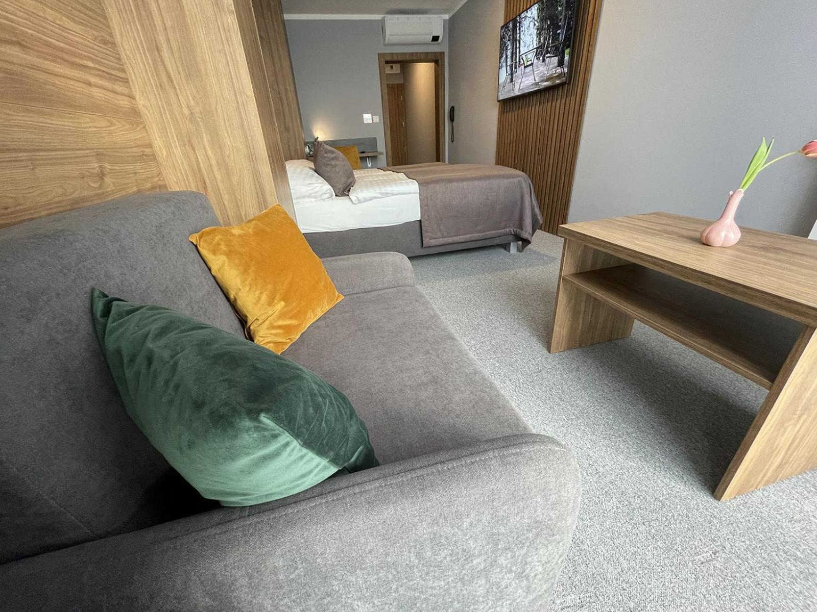 Eurobus Hotel 4*