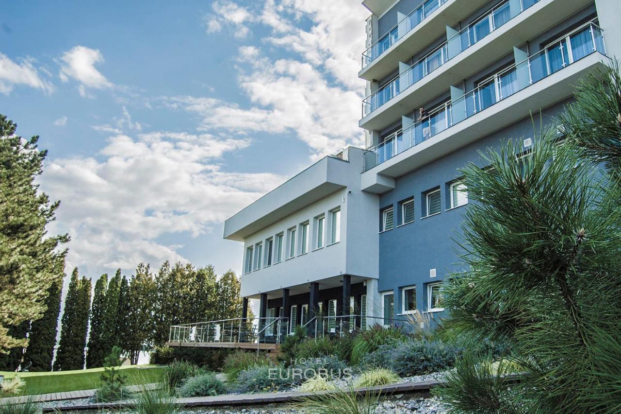 Eurobus Hotel 4*